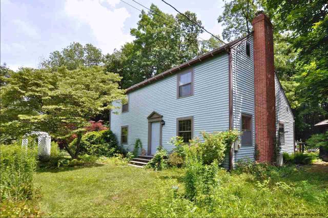 94 Dellay Ave