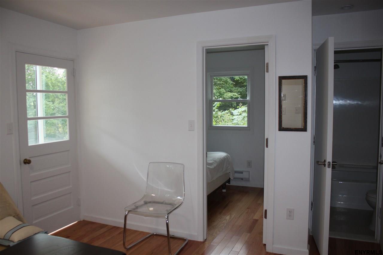 19 Huguenot St ## -2