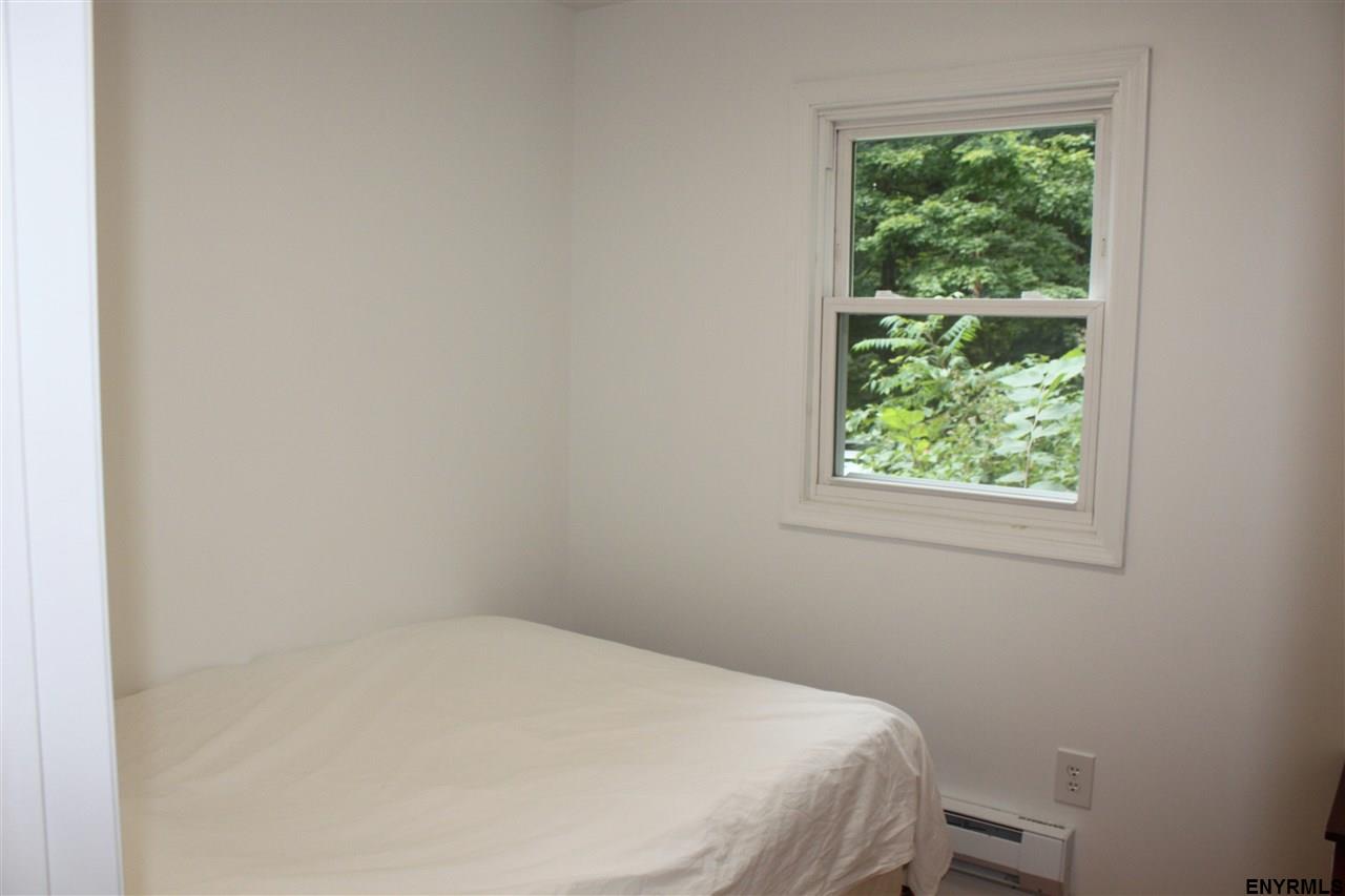 19 Huguenot St ## -2