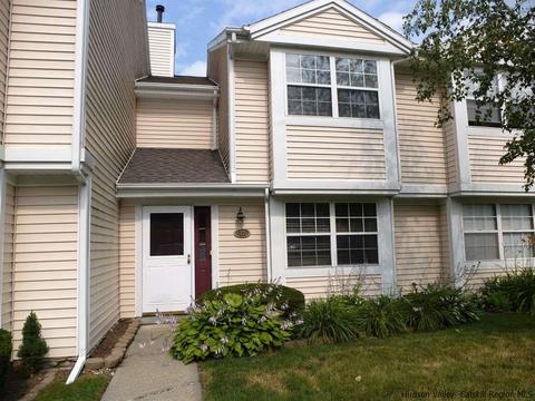 23 Indian Springs Ln