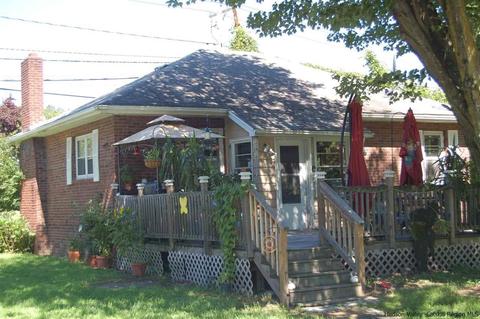 26 Sterley Ave