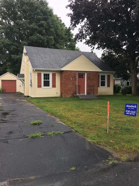 33 Pond Dr E