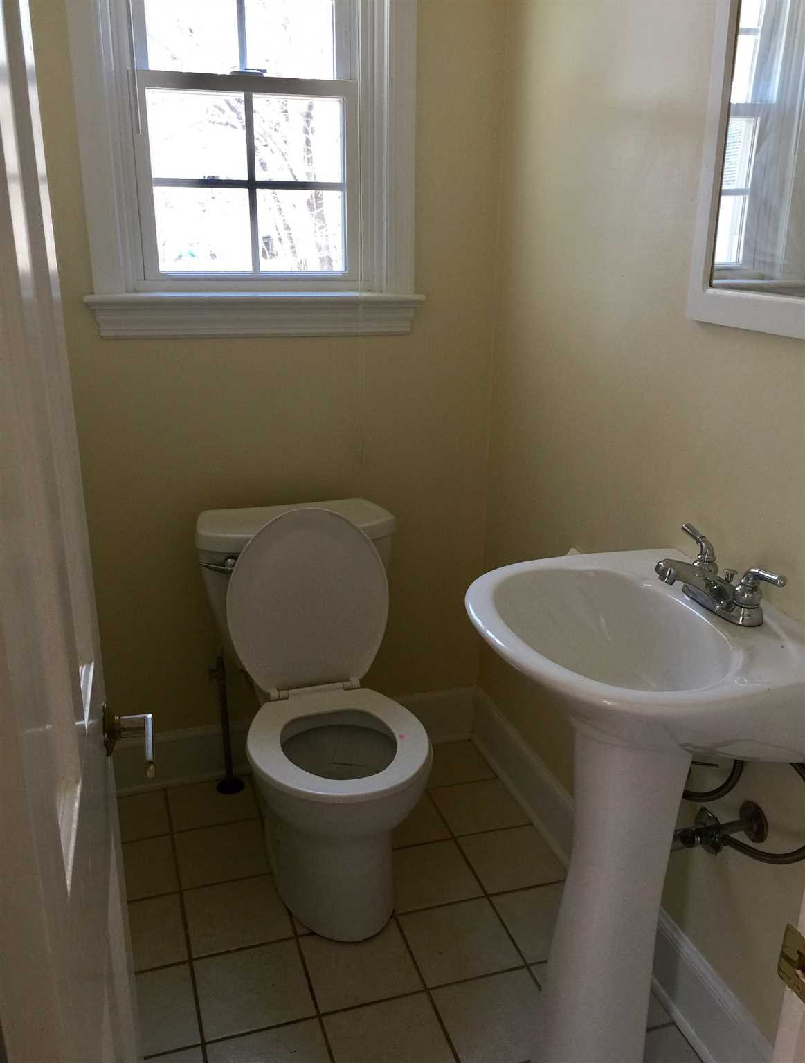 11 Cedar Ave
