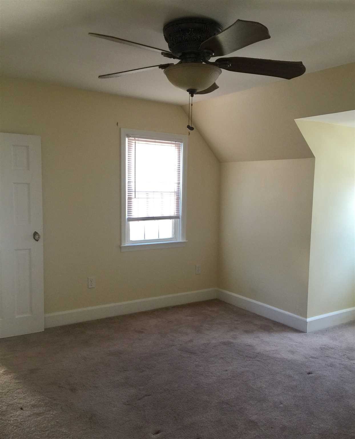 11 Cedar Ave