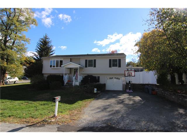 44 Roe Ave
