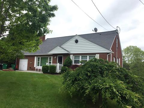 544 Regency Dr