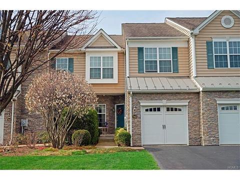 544 Regency Dr