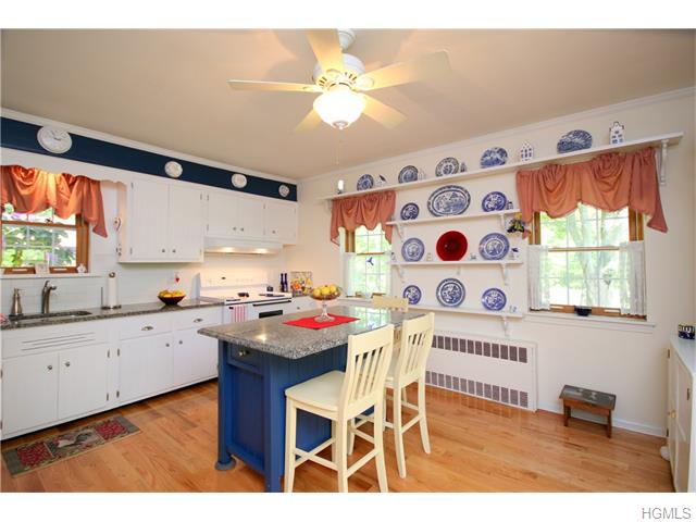 For Sale: 2749 Albany Post Rd Montgomery, NY 12549