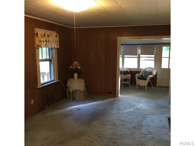 For Sale: 571 Shore Dr New Windsor, NY 12553