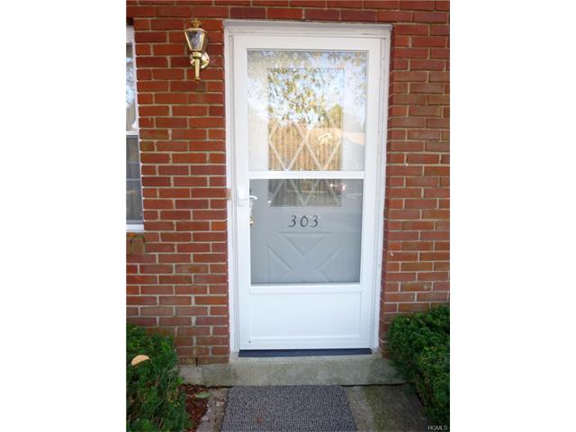 276 Temple Hill Rd #303