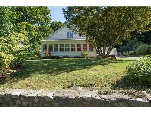 7 Harmony Hill Rd