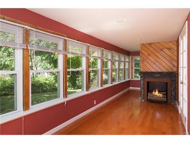 7 Harmony Hill Rd