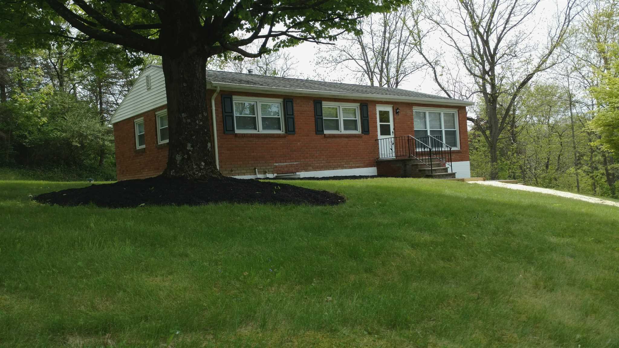 14 Blossom Hill Rd