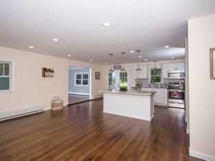 5 Mountain View Dr