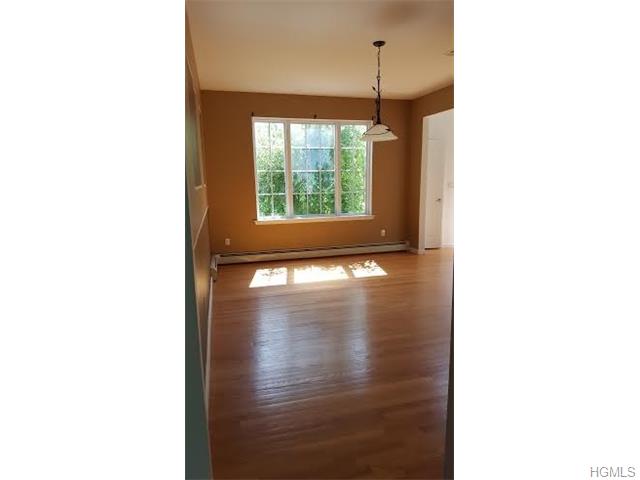 For Sale: 1 Blossom Ct Walden, NY 12586