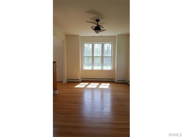 For Sale: 1 Blossom Ct Walden, NY 12586