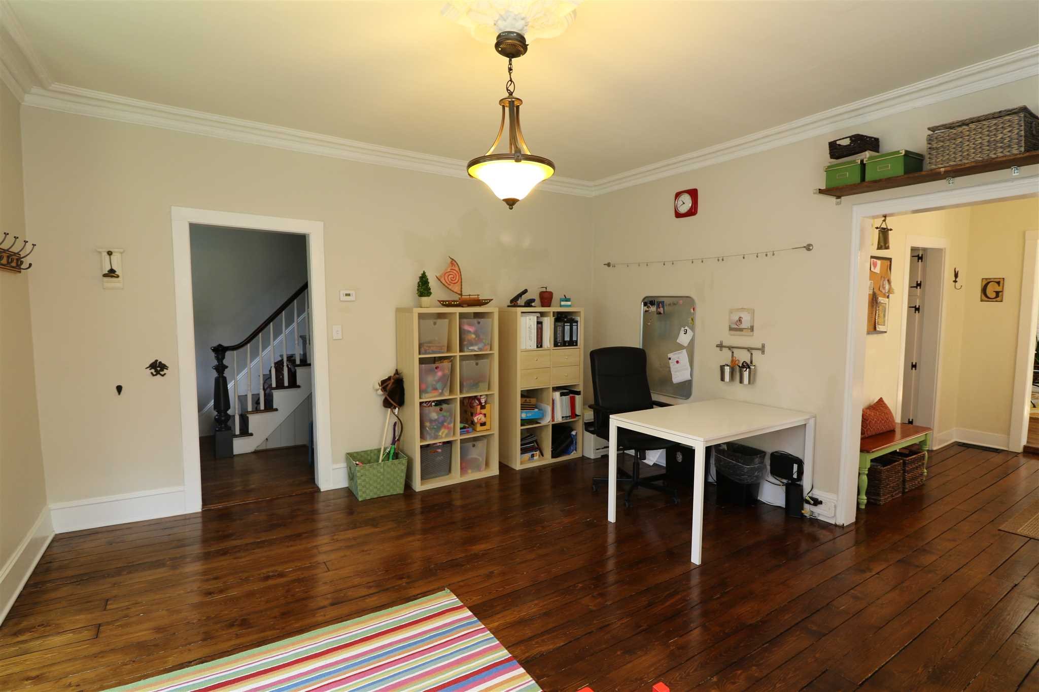 16 Park St
