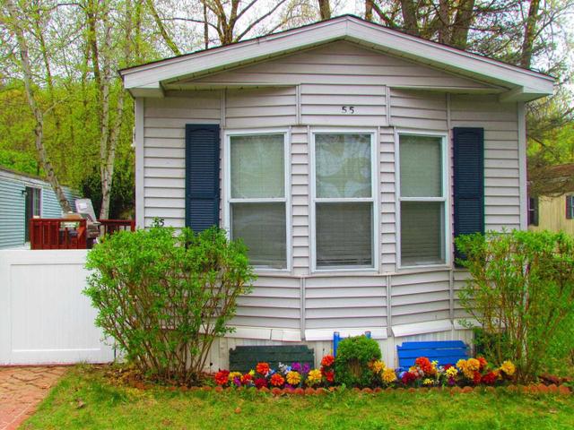 38 Hasbrouck St