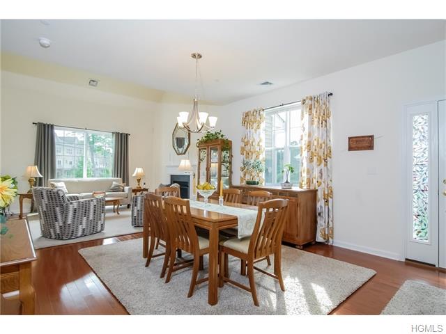 For Sale: 27 Halley Ct Poughkeepsie, NY 12601