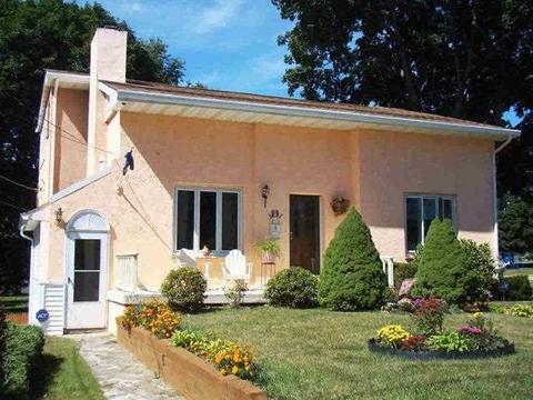 7 Schyler Dr