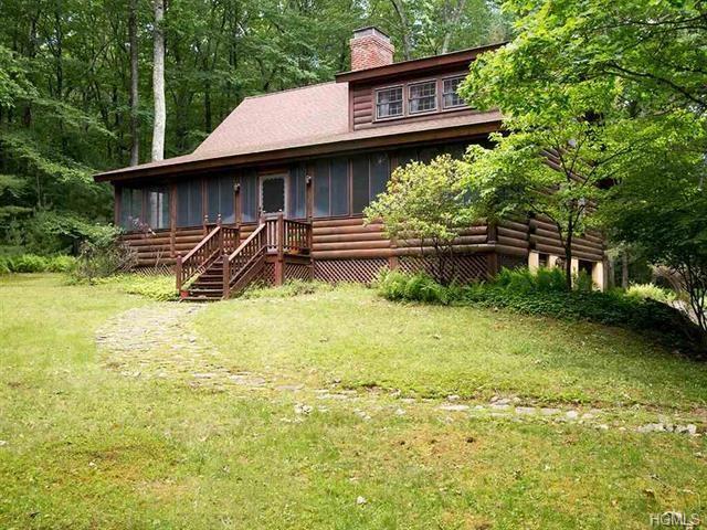 15 Lake Dr