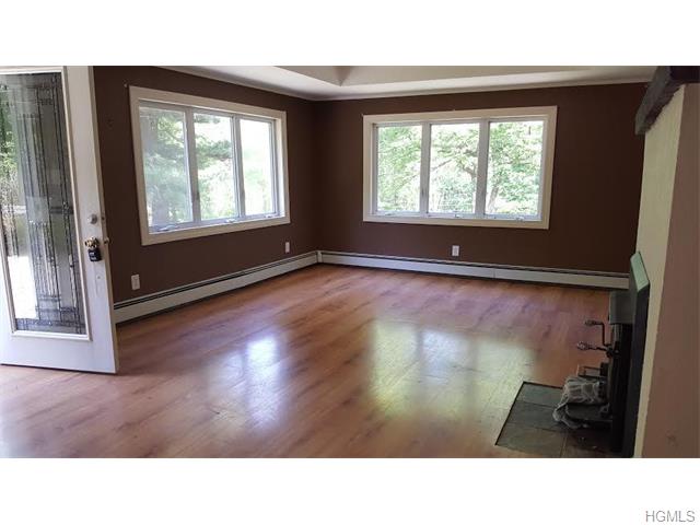 For Sale: 698 Us Highway 6 Port Jervis, NY 12771