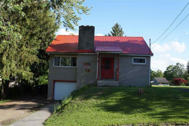 33 Oneida St