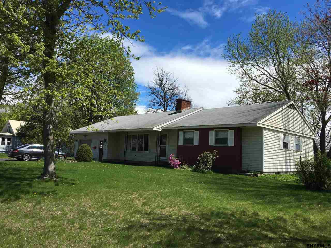 23 Iris Ave