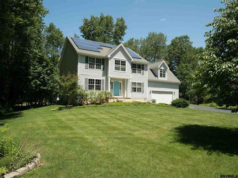33 Santee Dr