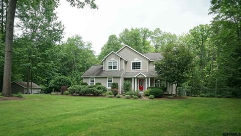 33 Santee Dr