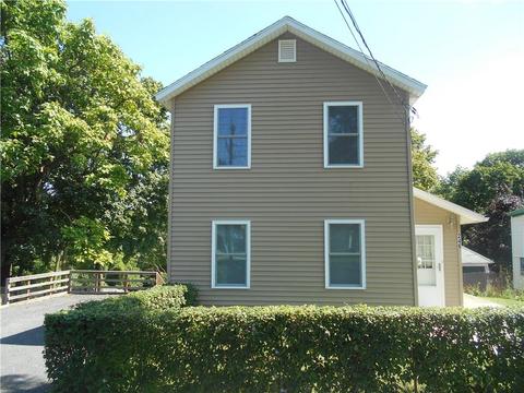 44 Lake Ave