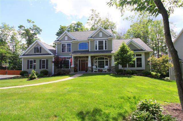 6839 Holliston Cir