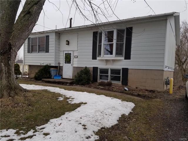 71 Floral Ave