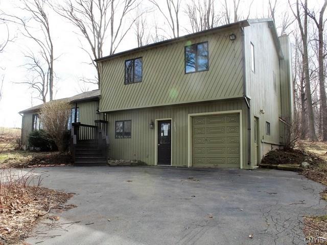 122 Vanida Ln