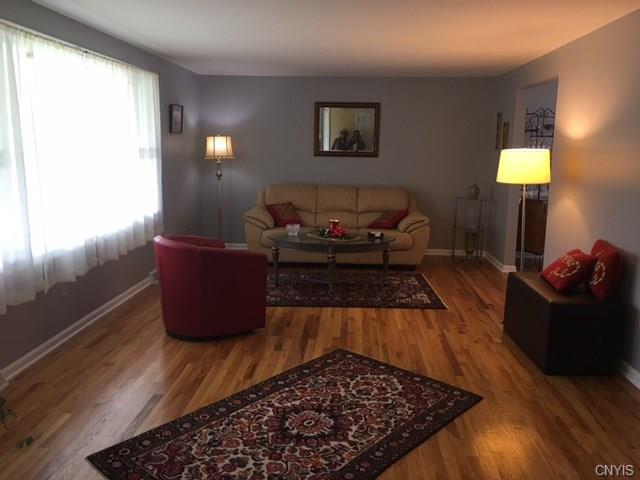 302 Cooper Ln