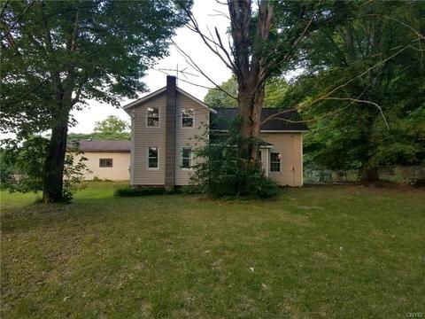 594 Wapoos Path Rd
