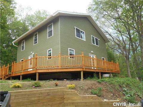 594 Wapoos Path Rd