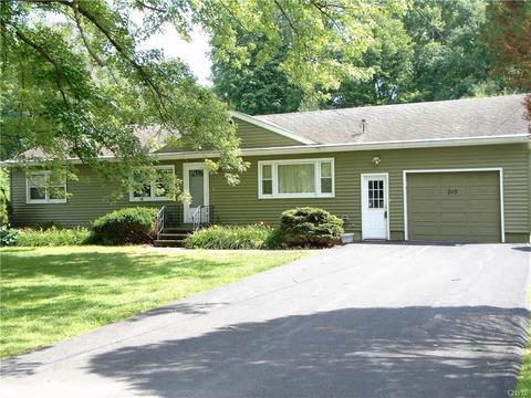 436 Summerhaven Dr N