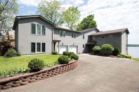 15 Sleepy Hollow Ln