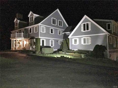 15 Sleepy Hollow Ln