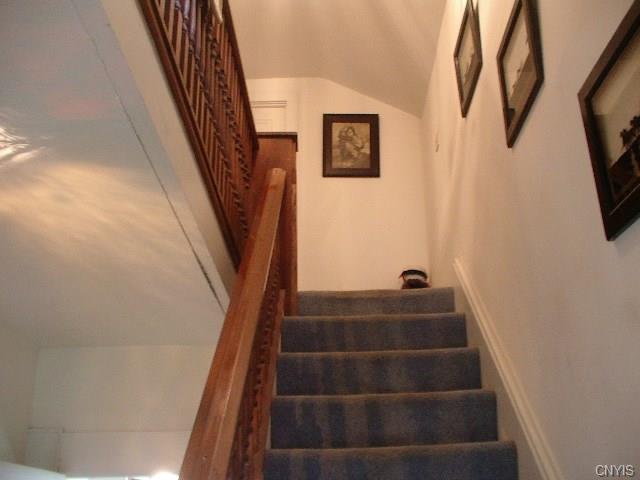 7169 Plainville Rd
