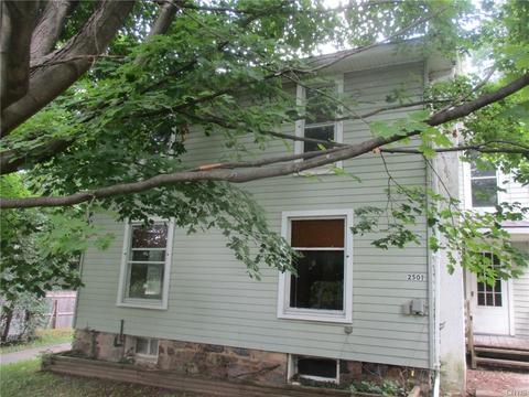 725 Emery St