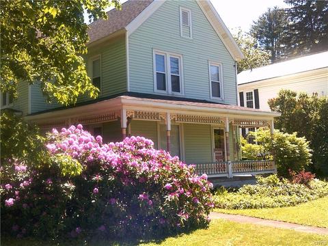 74 Groman Dr