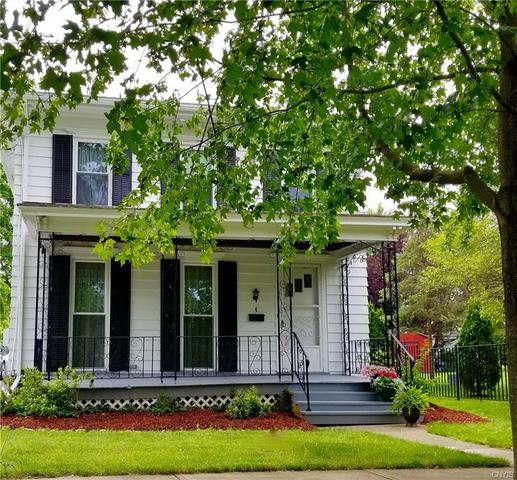 3 Maple Lane St