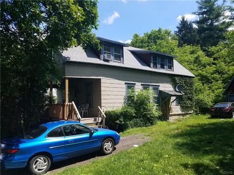 136 Charmouth Dr