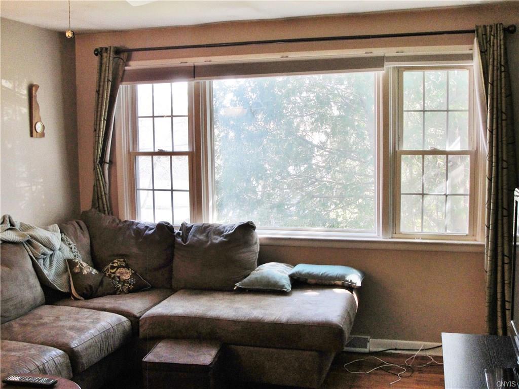 202 Kimberly Dr W