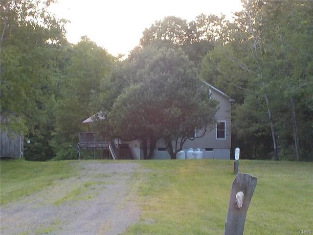 16 Deer Creek Ln