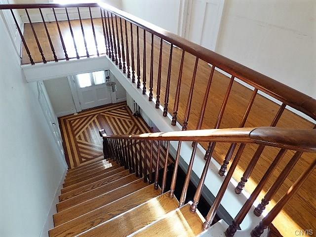 17 Hamilton St
