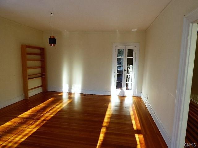 17 Hamilton St