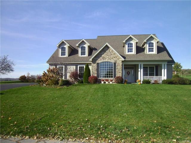 5220 Hillcrest Cir